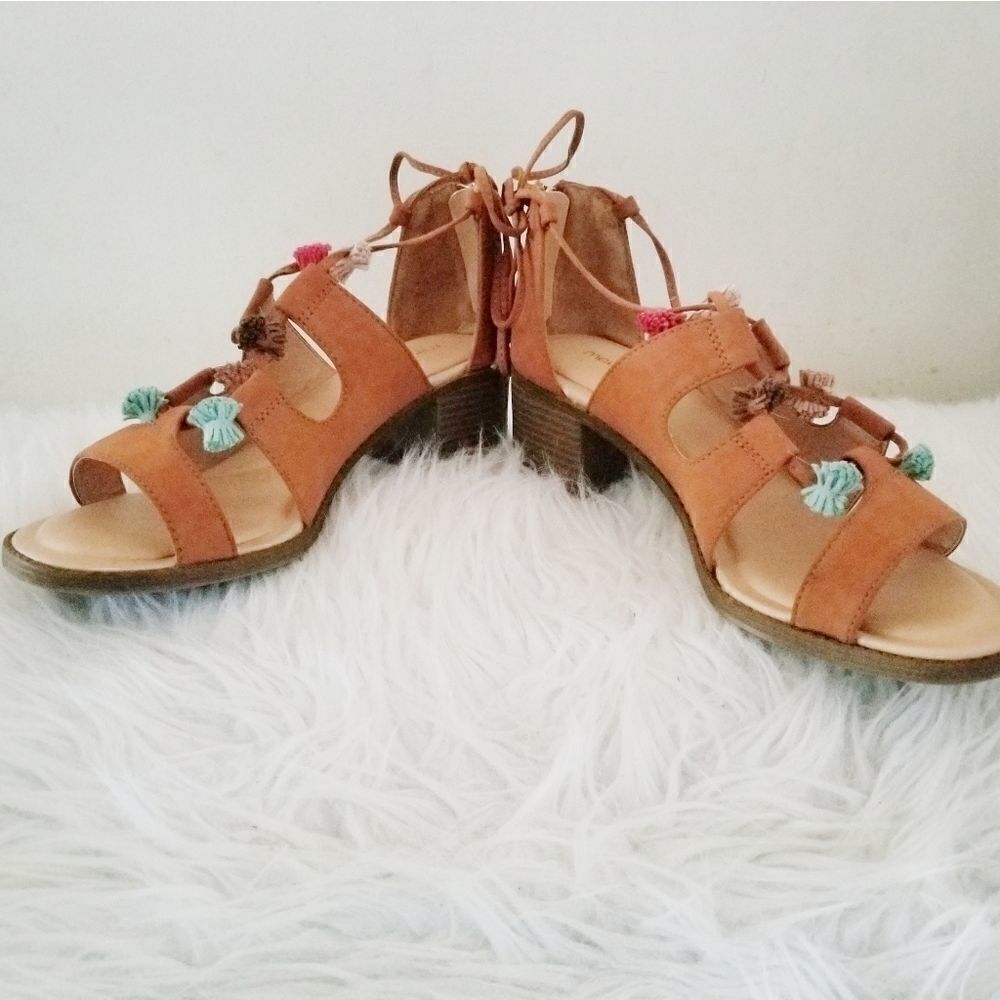 Maurices sandals  